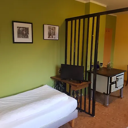 Πανσιόν Cafe Und Am Rennsteig Blankenstein