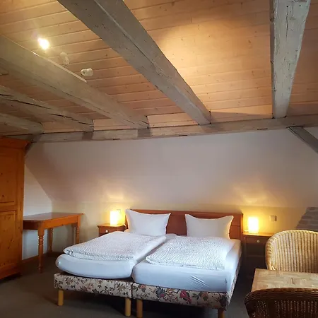 Cafe Und Am Rennsteig *