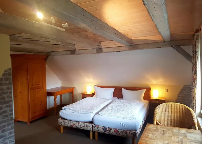 Gasthuis Cafe Und Am Rennsteig *